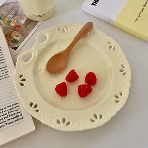 Assiette de table en céramique <span class=keywords><strong>blanche</strong></span> avec bordure ajourée en dentelle en relief, assiette décorative en <span class=keywords><strong>porcelaine</strong></span> pour mariage, anniversaire, vaisselle de table, vente en gros - Product Image 6