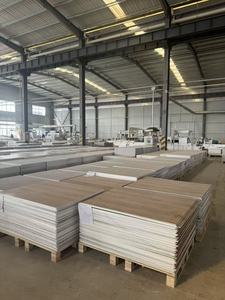 Prix d'usine, planches de sol hybrides SPC bon marché avec résistance aux rayures IXPE, planches de vinyle SPC pour centre commercial, appartement, école, hôpital - Product Image 2