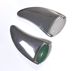 Rodillo masajeador facial de jade de color blanco para lifting facial - Product Image 2