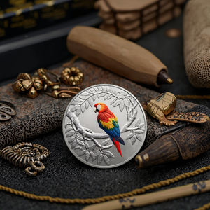 1 oz Koin Perak Murni .999 Desain Burung Beo Modern 40mm Koleksi Logam dengan Enamel Lunak & Teknik Pencetakan Khusus - Product Image 3