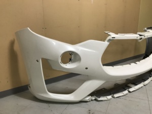 Parachoques Delantero Maserati Levante GTS Trofeo OEM 670119704G M161 - Product Image 3