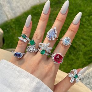 महिलाओं की S925 स्टर्लिंग सिल्वर रिंग नई फाइन जेम वाटर ड्रॉप जियोमेट्रिक धनुष पगोगोडा को लैब डायमंड जेम्स्टोन रिंग के साथ - Product Image 1