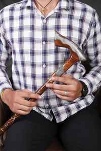 Perfecto para el Uso Diario y Aventuras al Aire Libre, este Bastón de Resina y Madera Ofrece Estabilidad y Comodidad - Product Image 5