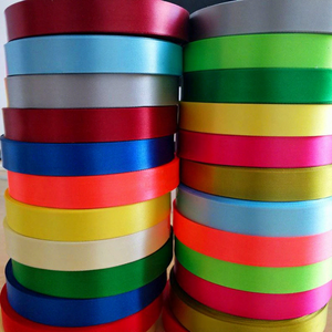 Ruban en satin polyester double face à fentes de 10 à 100 mm, personnalisé en usine, avec logo personnalisé et motif de Noël pour cadeaux - Product Image 4