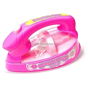 Set di 4 Mini Elettrodomestici per Famiglia Felice, Strumenti di Pulizia Simulati in Plastica per Bambini, Giocattoli per Bambole - Product Image 4