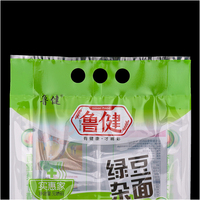 Pochette en plastique thermoscellée avec poignée pour l'emballage de nouilles chinoises et de céréales