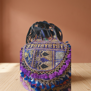 Sacs à main décontractés tendance en cuir véritable imperméable, pliables et légers pour femmes, avec motifs culturels indiens, respectueux de l'environnement - Product Image 5