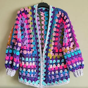 Cardigan en coton fait main à motifs floraux vintage, modèle <span class=keywords><strong>granny</strong></span> square au <span class=keywords><strong>crochet</strong></span>, tricot surdimensionné pour femmes, personnalisable OEM ODM - Product Image 2