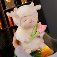 HY198 Kawaii mouton blanc Lam tenir tulipe fleur peluche poupée doux peluche agneau avec tulipe peluche jouet mignon cadeau pour enfant anniversaire