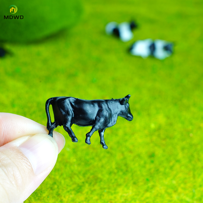 Evemodel 36 Figurines Animaux De Ferme HO – 32 Vaches + 4 Personnages, échelle 1:87