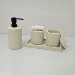 Ensemble d'accessoires de salle de bain en résine de grès côtelé vertical, 4 pièces : Distributeur de savon liquide, Pot à cotons-tiges, Gobelet et Plateau de rangement - Product Image 2