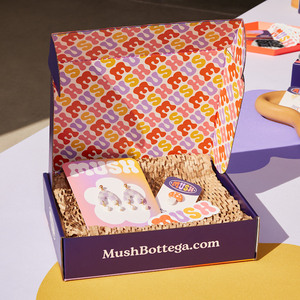 Caja plegable personalizada, caja de papel Kraft corrugado, caja de embalaje, caja de Envío exprés para ropa, camiseta - Product Image 1