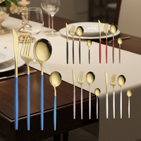 Dingyong OEM/ODM – Ensemble de couverts de mariage classiques en acier inoxydable coloré de qualité supérieure, finition miroir, écologique et durable