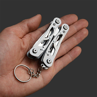 Couteau porte-clés multi-poches et pince pliante à mâchoires dentelées en acier inoxydable 2Cr13, mini portable OEM