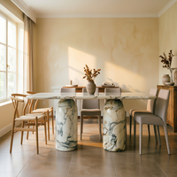 Wabi-Sabi-Stil Ovaler Esstisch mit Zwei Säulen aus Arabescato-Marmor, Geeignet für Naturthemen-Häuser und Minimalistische Cafés