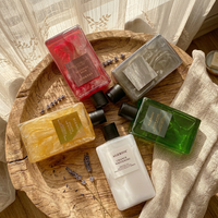 Gel Douche Végan Botanique au Hibiscus, Vanille et Lavande Bio – Lavant Corporel de Luxe pour l'Équilibre Hydrique de Tous Types de Peau