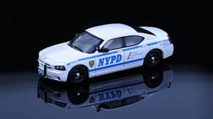 64 pour New York Po Highway Patrol HWY Semi-Concealed E Car 08 Steed 1:64 Scale Aluminum Alloy Diecast Toy - Product Image 3