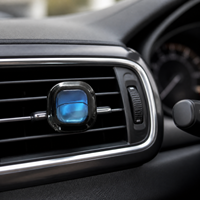 Désodorisant de parfum de voiture moderne de luxe avec parfum Freesia Membrane liquide longue durée Nouveau type de désodorisant en verre