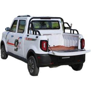 Camion électrique hybride à quatre roues, entièrement fermé, pour adultes, à double rangée de sièges, utilisable pour le transport de passagers et de marchandises. - Product Image 3