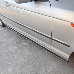 Jupes latérales BMW Série 3 E46 Noir Piano Texture Fibre de Carbone 1998-2005 Kit Carrosserie Quatre Portes Modification - Product Image 2