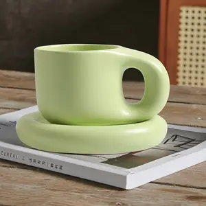 Giá bán buôn Sứ Trà Mug gốm trà Mug và chiếc đĩa đặt cà phê Mug Set gốm Cup và chiếc đĩa