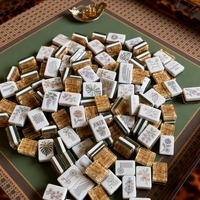 Meilleures ventes : Ensemble de Mahjong américain en acrylique à 4 couches, 160 tuiles de Mahjong à motif grain de bois, table de Mahjong, boîte en bois pour le divertissement