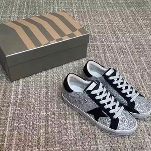 Baskets décontractées pour hommes à motif étoile, confortables et amortissantes, à lacets, imperméables, pour sports d'hiver, tendance mode printemps-été - Product Image 5