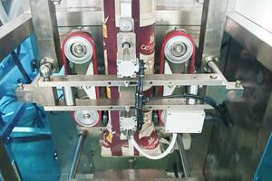 เครื่องบรรจุฟิล์มพลาสติกแบบม้วนปิดผนึกแนวตั้งถุงอะไหล่อดีต - Product Image 5