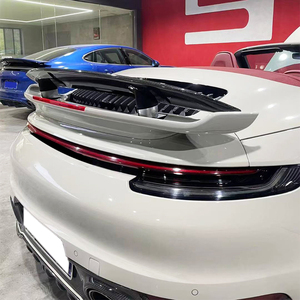 Kit de modification du panneau décoratif arrière 2019-2025, aspect sportif en fibre de carbone pour 911 992 TurboS - Product Image 4