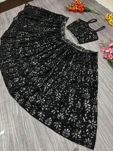 Premium Georgette Lehenga Choli ensemble embelli belle broderie paillettes lourdes travail Double intérieur lourd Cancan toile fête - Product Image 3