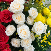 Arrangement de fleurs artificielles de luxe rouge, blanc et jaune de 30 à 70 cm, centre de table de mariage pour la décoration d'événements et de fêtes