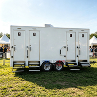 Remorque de toilettes mobiles à 4 postes, spacieuse, conforme aux normes DOT, aux normes américaines, remorque de toilettes de luxe portable à vendre