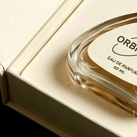 Boîte à parfum rigide de style livre blanc magnétique personnalisée, boîte fermée, présentation pour emballage cadeau de parfum