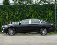 Geely Galaxy Xingyao 7 Berline Hybride Rechargeable 2026 220KM WLTC Véhicule d'Affaires Premium à Énergie Nouvelle