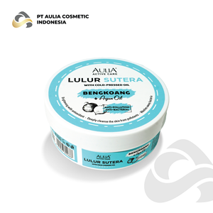 Crema hidratante ligera para manos con vitamina E y extractos botánicos para manos suaves, nutritivas y radiantes. - Product Image 1