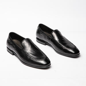 Zapatos de Hombre Casuales Retro Vintage de Cuero Genuino con Cordones, Impermeables y Transpirables, para Bodas, Venta al Por Mayor - Product Image 3