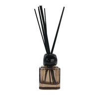 Flacon de parfum en verre vintage personnalisé de 50 ml, 100 ml, avec gravure en relief, plat, pour aromathérapie, 120 ml, 150 ml, vide, transparent, mini, réutilisable, diffuseur de roseaux