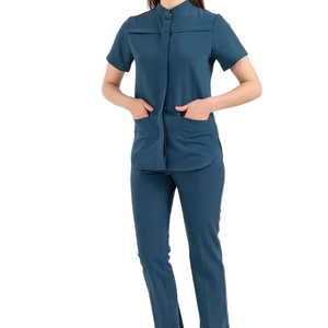 Conjunto de Uniformes Médicos Personalizados Unisex, Cómodos, de Algodón y Poliéster, con Bordado de Nombre y Logotipo, sin Costuras - Product Image 1