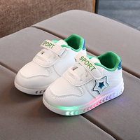 Promotion en gros : Nouvelles chaussures plates lumineuses pour enfants 2026, chaussures de sport pour enfants, chaussures blanches étoilées