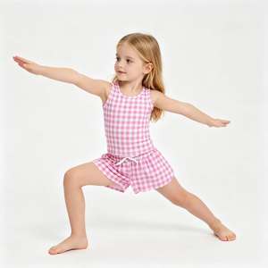 En stock: Conjuntos de yoga a cuadros para niñas, venta al por mayor, top sin mangas y faldas cómodas, ropa para hermanas, ropa deportiva de tenis de fábrica. - Product Image 1