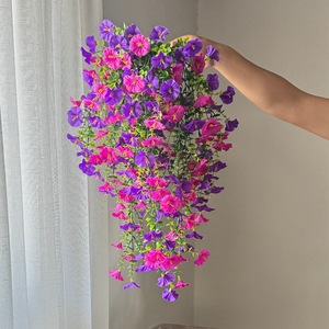 Guirnalda Artificial de Gloriosas de Tacto Real, 69 Flores Coloridas, Planta Artificial Colgante para Decoración del Hogar, Jardín y Bodas - Product Image 5