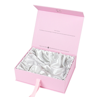 Boîte cadeau de luxe rose personnalisée en gros avec finition mate, revêtement UV, carton rigide, doublure en satin, fermeture magnétique haut de gamme