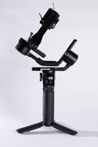 <span class=keywords><strong>Stabilisateur</strong></span> de caméra vidéo DJI RS3 Mini d'<span class=keywords><strong>occasion</strong></span> à prix abordable pour prise de vue verticale, léger, avec suivi du visage et prise en charge de 3 appareils portables - Product Image 2