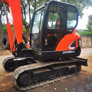Petite excavatrice DX60-9C de chenille de DOOSAN avec le moteur et la pompe garantie de 1 an - Product Image 4