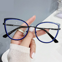 Femmes Designer Cat Eye Lunettes Cadres Mode Anti-Lumière Bleue Métal Optique Lunettes Diamant Visage Forme Match À La Mode Cat Eye
