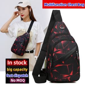 低价印花防水胸包带耳机防水牛津斜挎男女单肩包 - Product Image 3