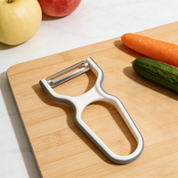Chef Star Handmatige Keuken Groente- & Fruit Schiller Comfortabel Handvat Duurzaam RVS + PP Materiaal Keukenhulpje
