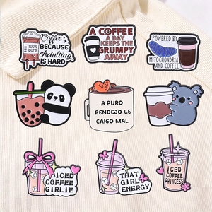 Được cung cấp năng lượng bởi Mitochondria và cà phê Enamel Pin Cà phê nguyên chất 100% Vì trưởng thành là khó khăn Trâm cài dành cho người yêu cà phê Huy hiệu trang sức Pin - Product Image 2