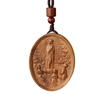 Pendentif en bois sculpté à la main Notre-Dame de Fatima, collier catholique, cadeau religieux, ornement à suspendre à la voiture