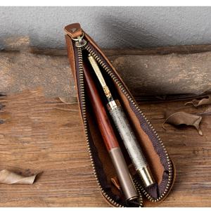 عمل عتيق مدمج من جلد البقر الأصلي بسوستة بسيطة عادية لقلم البالبوينت - Product Image 4